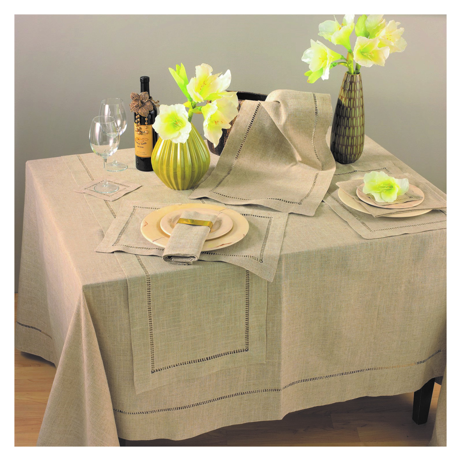 Cowen Tablecloth, 72" x 72"