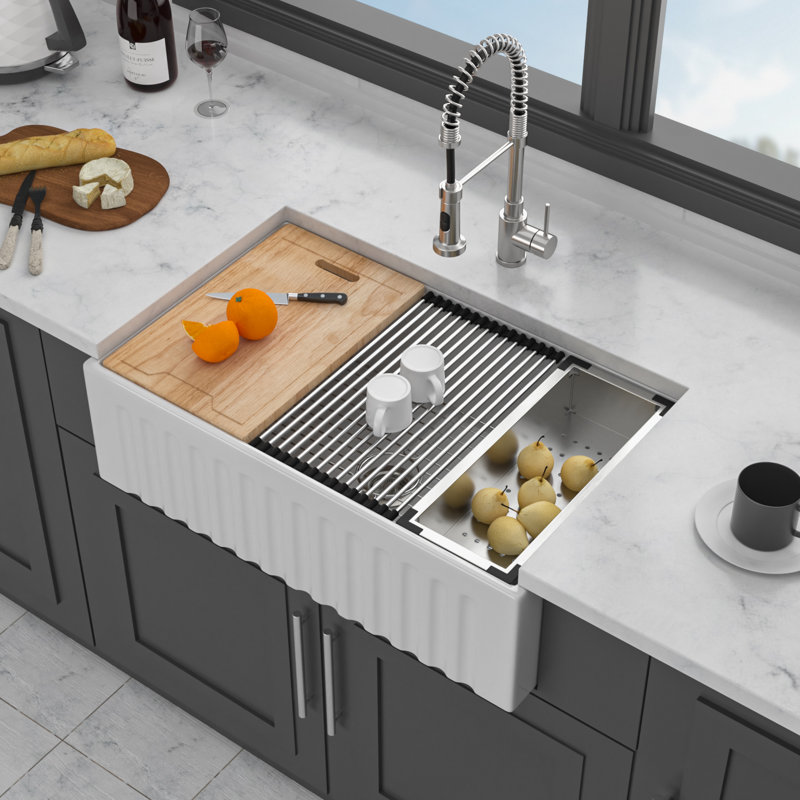 Évier de cuisine à simple cuve en porcelaine blanche 33 pouces avec façade à tablier