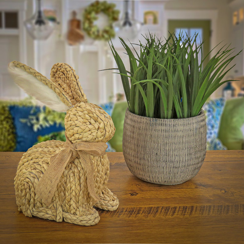 9" Braided Bunny Décor