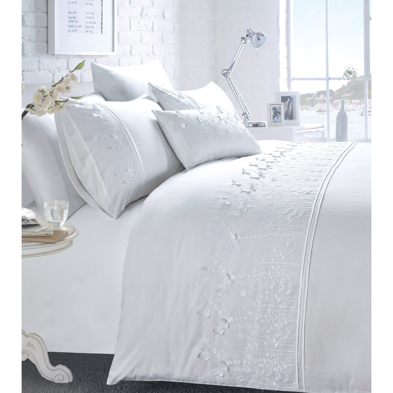 Butters Cotton Blend Duvet Cover with Pillowcases Included, Super King Duvet Cover + 2 Standard Pillowcases, White