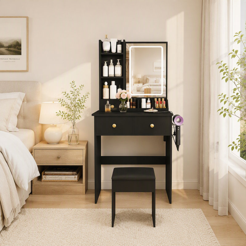 Coiffeuse moderne compacte avec éclairage DEL tricolore, 3 tiroirs et plusieurs étagères ouvertes, support pour sèche-cheveux et prise électrique, avec chaise de coiffeuse, noire
