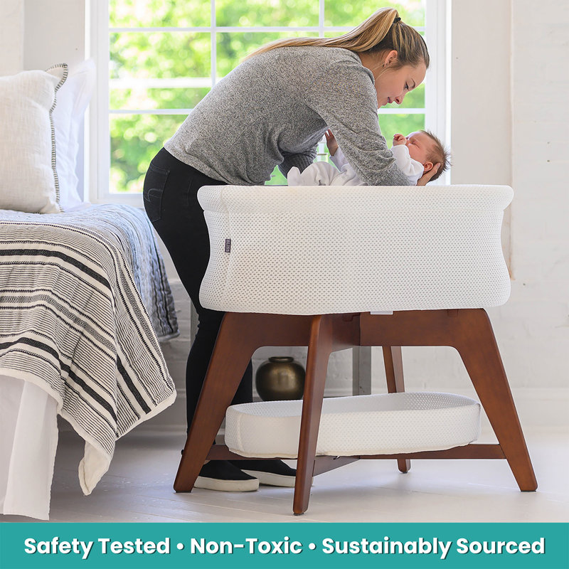 Evi Smart Bassinet, Dark Brown Wood