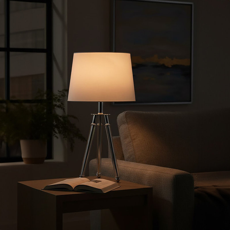 LinoLakes Metal Tripod Lamp