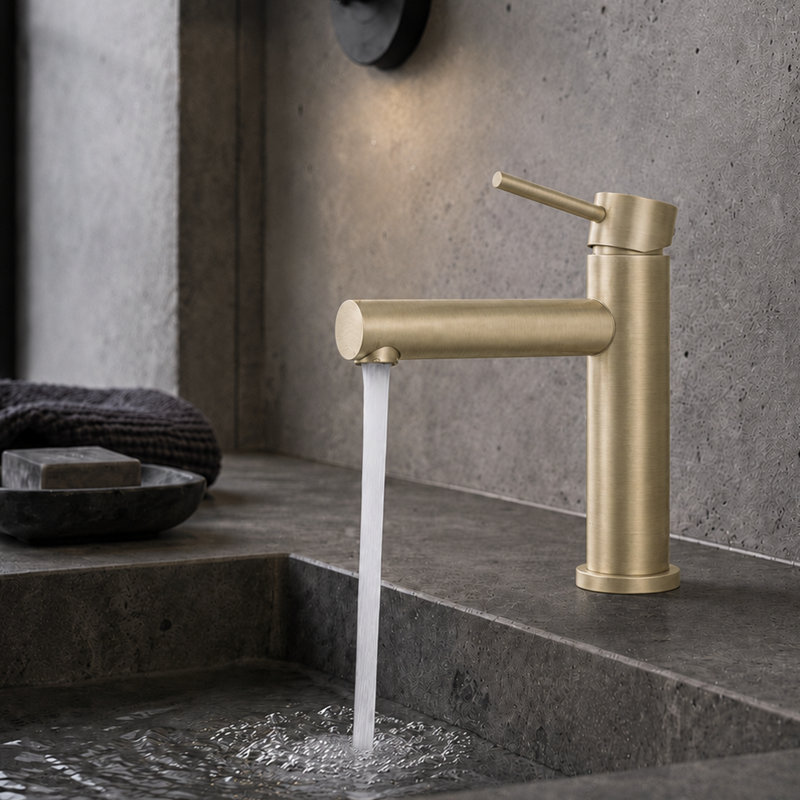 Robinet pour salle de bain à un trou et poignée simple, Or brossé