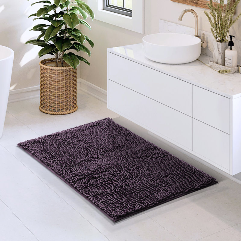 Tapis pour salle de bain en chenille ultra absorbant Kalyce, L 20 po x L 32 po, Mauve aubergine