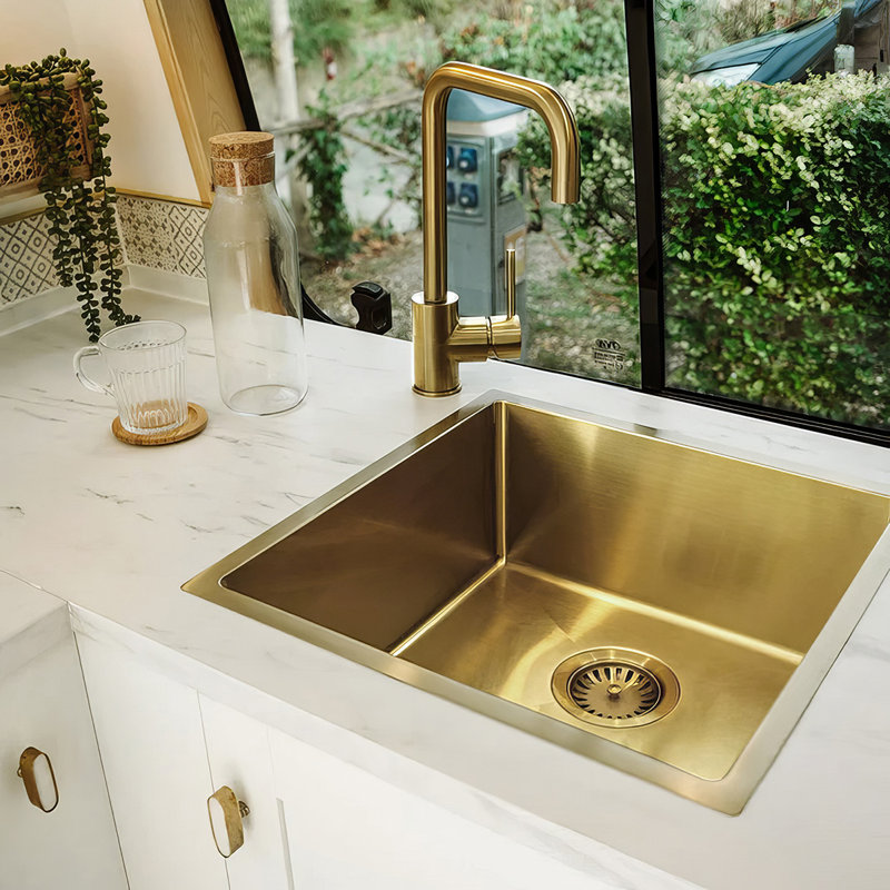 Noah Plus 18" L x 18" W Undermount Kitchen Sink with Sink Grid and Basket Strainer, Gunmetal