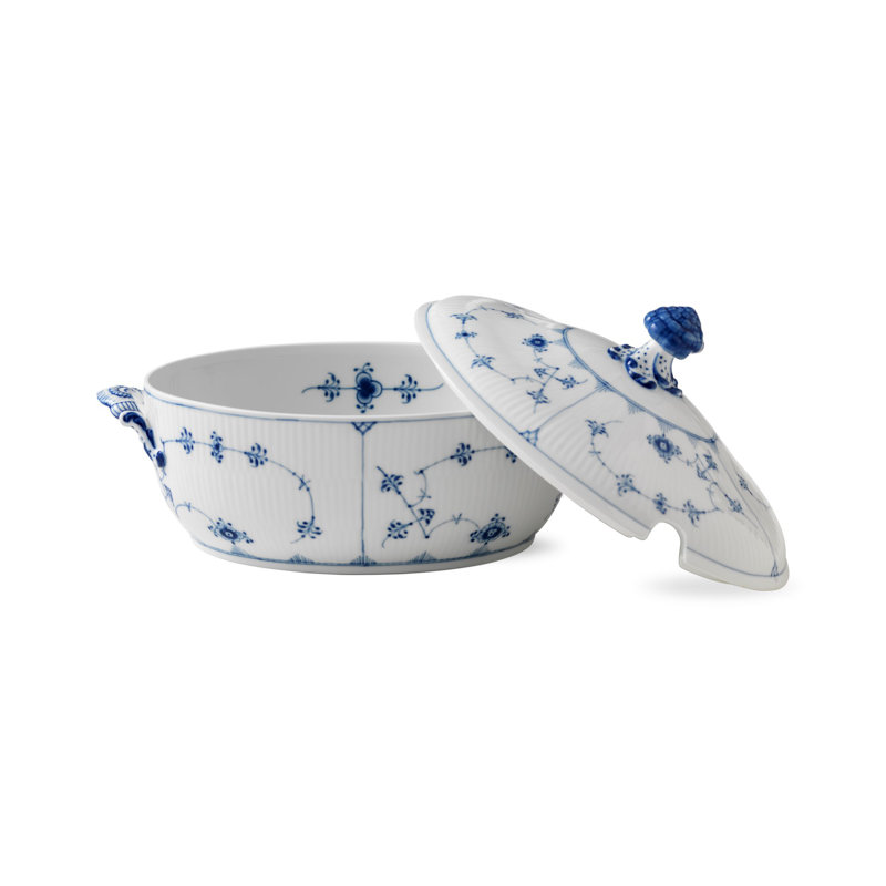 Royal Copenhagen Blue Fluted Plain 2 qt. Tureen
