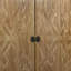 Armoire d'appoint vintage brune de 59 pouces avec 4 portes, support en bois naturel et console pour un usage domestique diversifié
