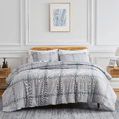 Ensemble d'édredon surdimensionné en duvet à motif écossais de la collection Vilano par Southshore Fine Linens