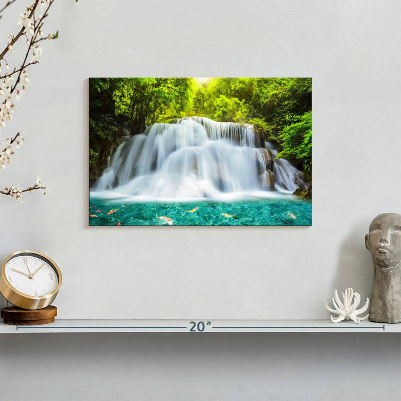 Paysage d'une cascade d'Alvord Kanchanaburi, H 8 po x l 12 po