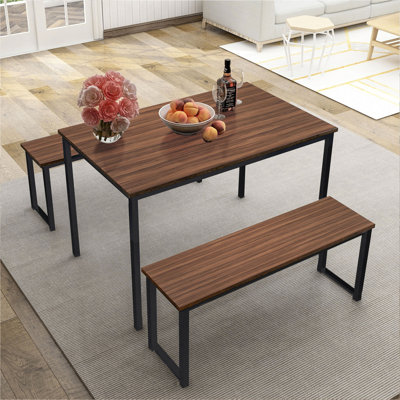 Ensemble repas pour 4 personnes Duquin