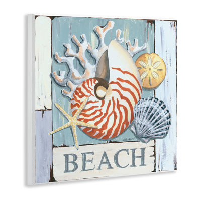Art mural en forme de coquille de plage patiné par Jennifer Brinley