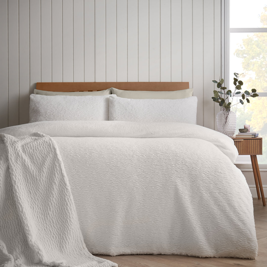 Textured Wave Faux Fur Duvet Cover Set