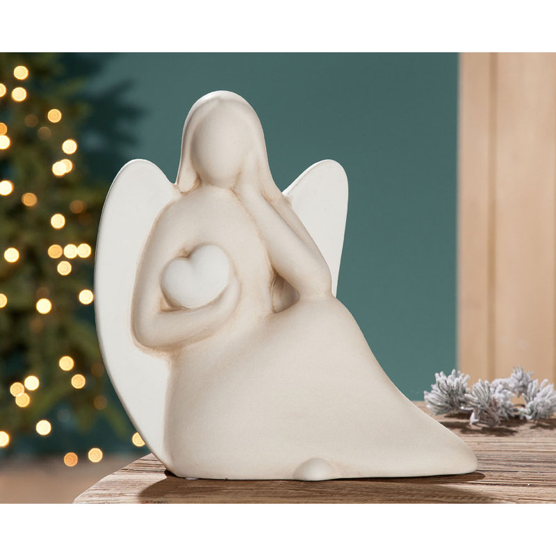 Ceramic / Porcelain Figurine / Sculpture Decorative Object