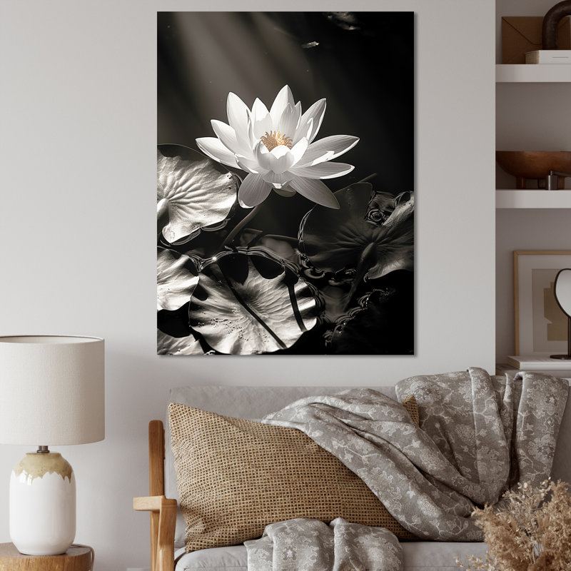 Lotus dans la jungle sur toile, H 32 po x l 16 po x P 1 po, Toile tendue