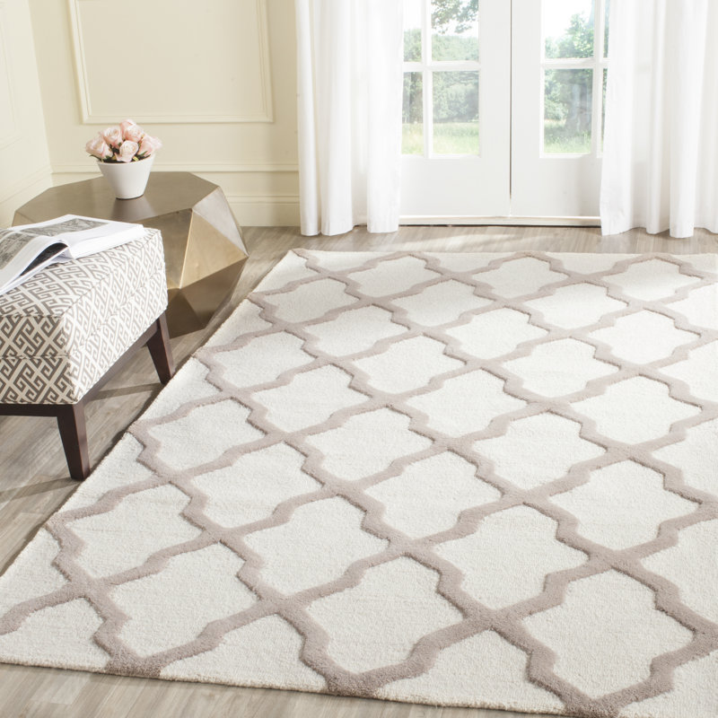 Darbonne Geometric Wool Hand Woven Area Rug, Rectangle 183 x 274 cm