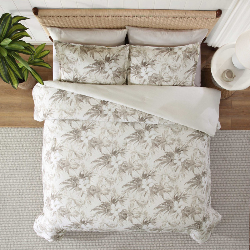 Tommy Bahama Beachway Blooms Cotton Reversible Comforter Set, Beige, Queen Comforter + 2 Standard Shams