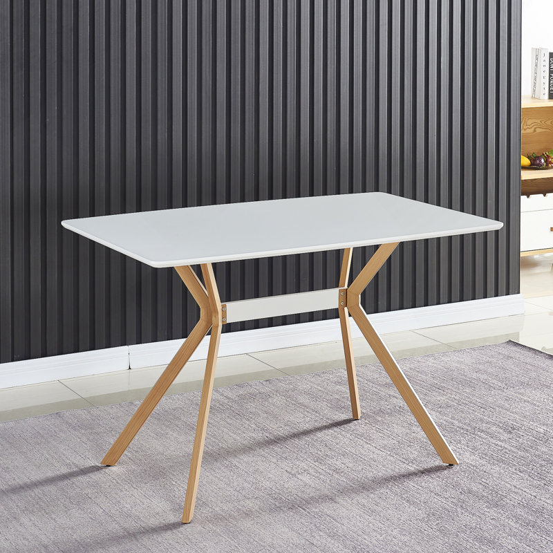 Table de salle à manger moderne