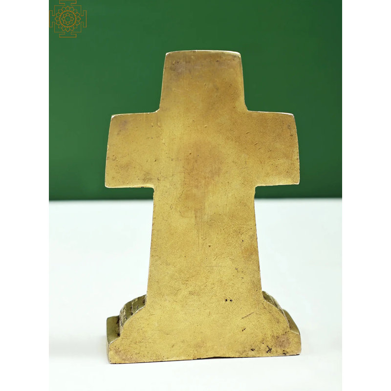 Visage de Jésus-Christ sur la croix