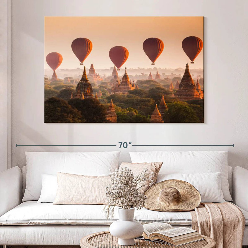 Ballons Mehar au-dessus des tempes de Bagan, H 34 po x l 51 po