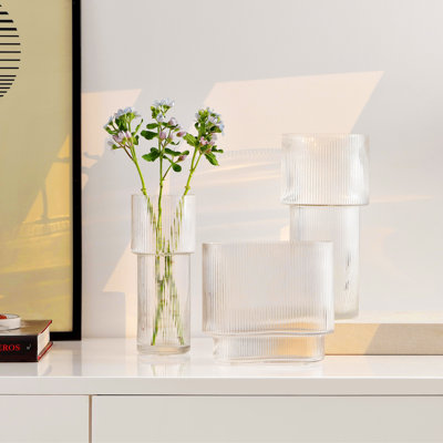 Vase en verre cannelé Ceva