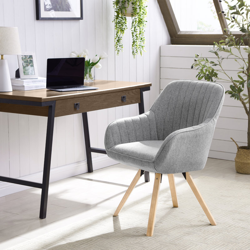Fauteuil pivotant l 22,45 po Bryten, Gris, Naturel