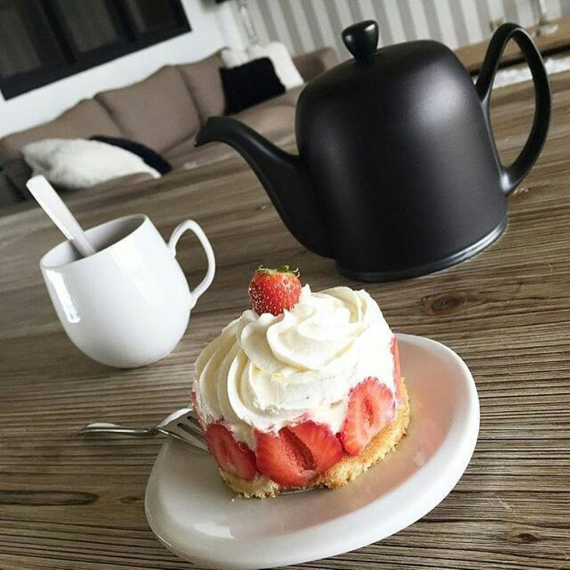 Degrenne Paris Salam Black Teapot with Lid, 33 oz