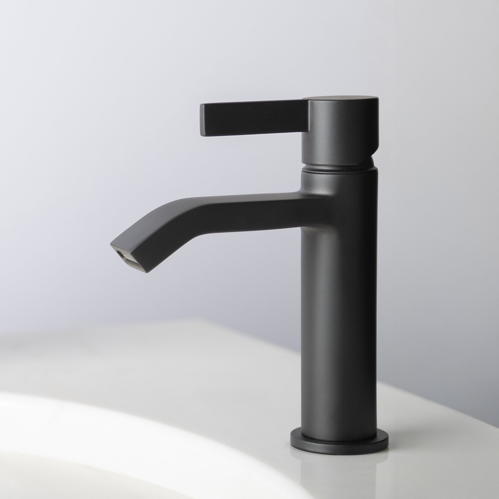 Single-handle Bathroom Faucet, Black