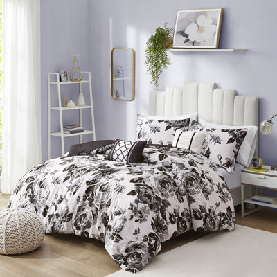 48f-f3cf-de4ae Comforter