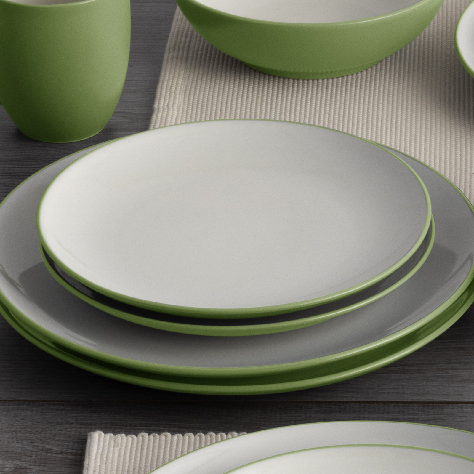 Colorwave 8" Salad Plate, Apple