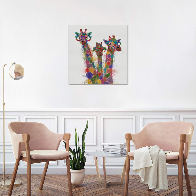 «Rainbow Splash Giraffe Trio» - reproduction, H 12 po x l 12 po x P 0,75 po, Toile tendue