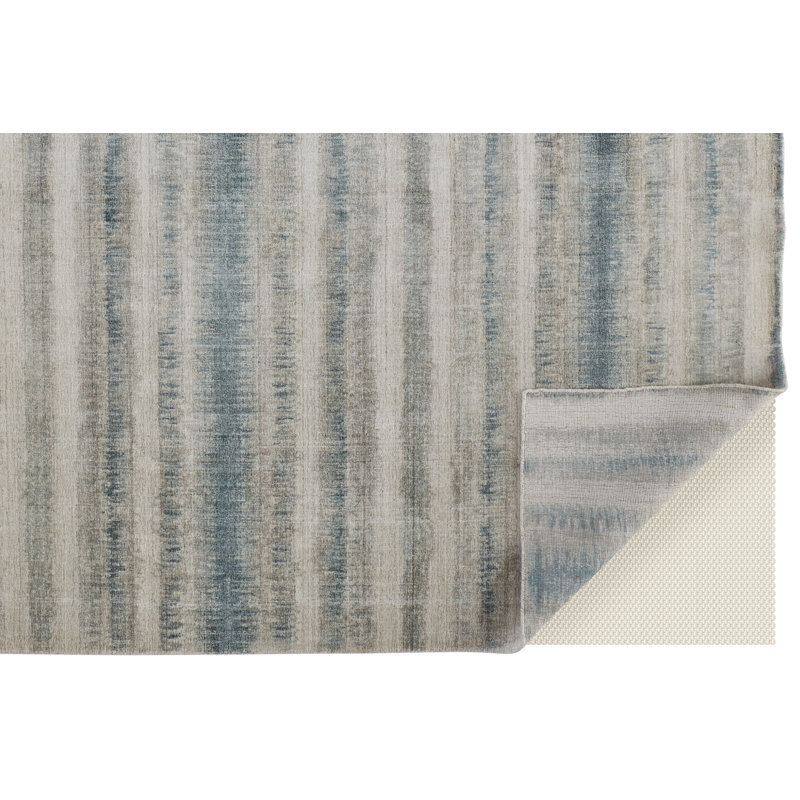 Tapis bleu égéen tissé à la main Cinnante, Rectangle 4 pi x 6 pi