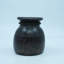 Vase rustique en bois brun patiné