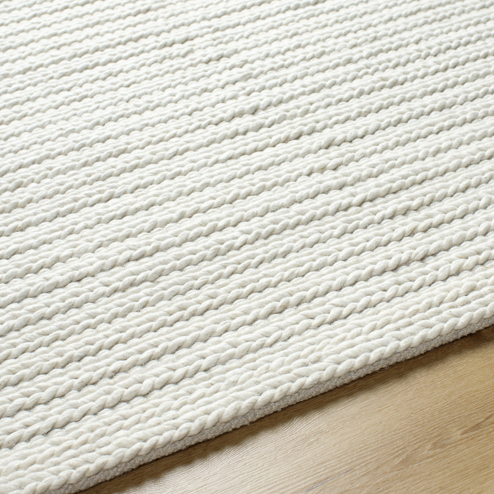 Rosemead Handmade Ivory Rug, Rectangle 6' x 9'