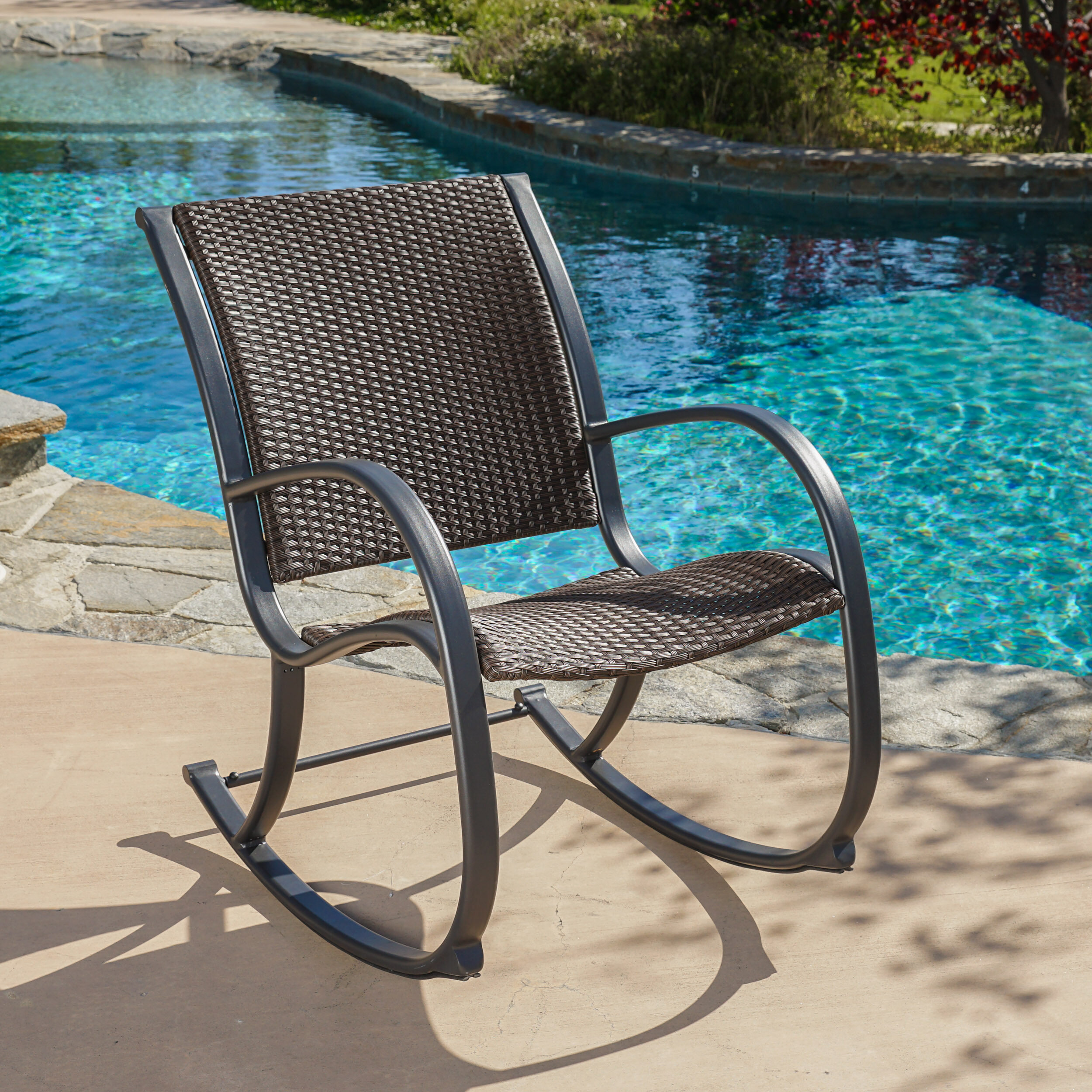 Metal patio rocking discount chairs