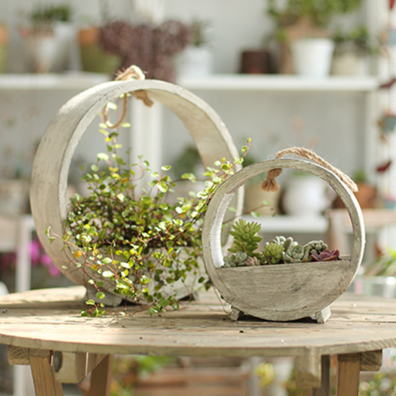 Wood Hanging Planter, 7.7" H x 3.1" W x 7.7" D