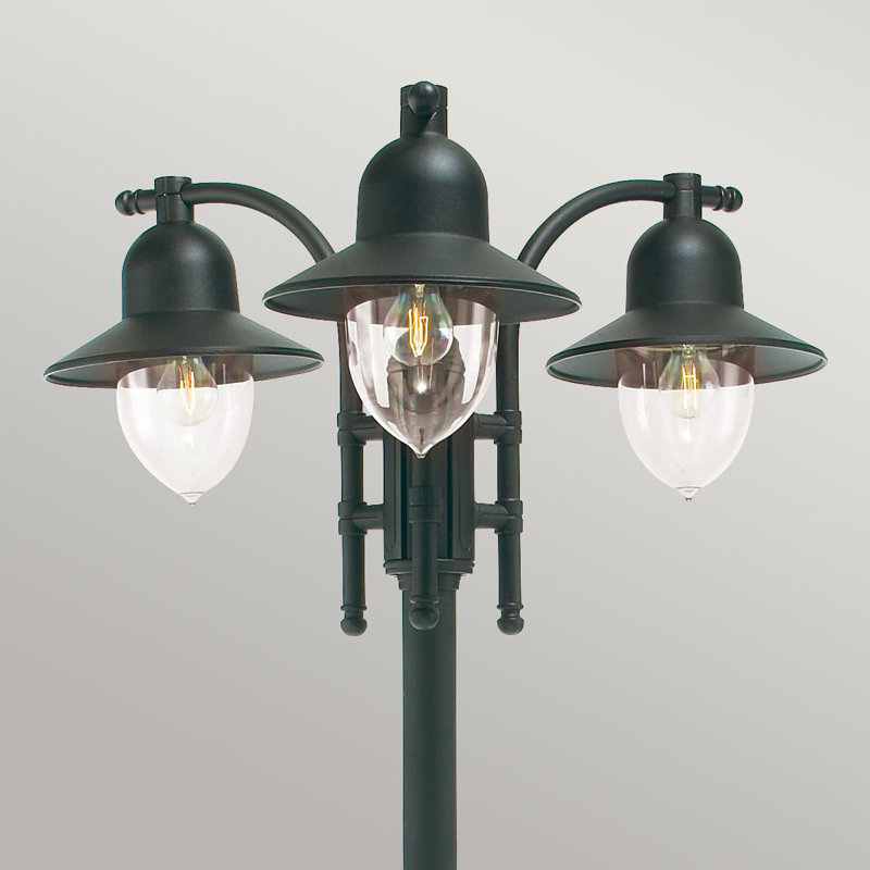Wellman Lamp Post (Full), Black