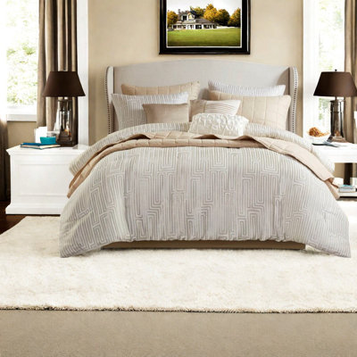 Luxury 10-piece King Bedding Set, Jacquard Polyester Comforter In Ivory