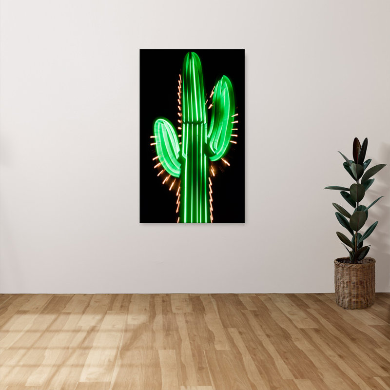 "Neon Cactus" par Danita Delimont, reproduction sur toile, H 30 po x l 18 po x P 1 po