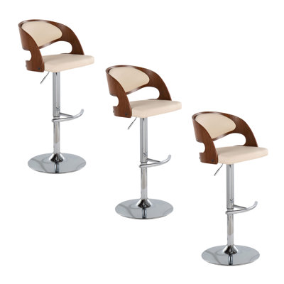 Ensemble de 3 tabourets de bar pivotants réglables de style Mid-Century moderne - siège en similicuir crème avec base chromée et dossier en bois de noyer