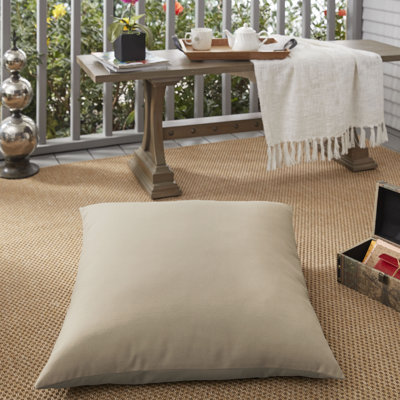 Selene Outdoor Square Pillow Cover & Insert