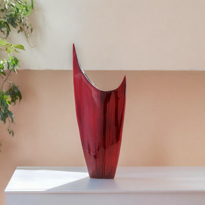Bonfiglio 18" Red Aluminum Contemporary Pointed Table Vase