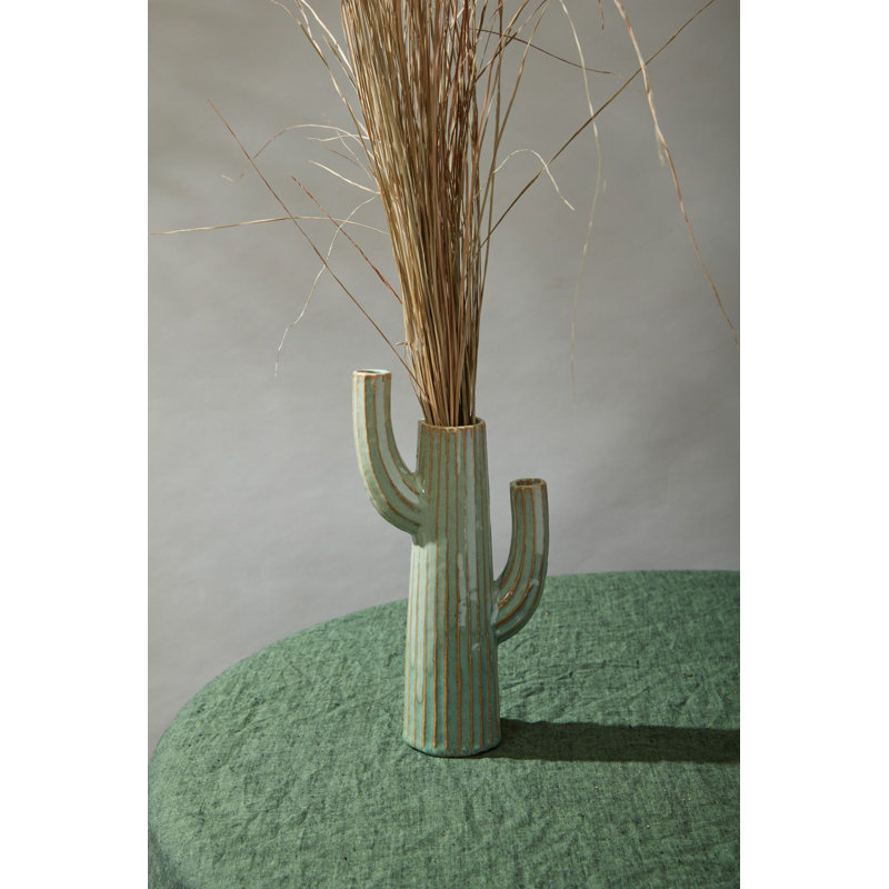 Jayney Handmade Ceramic Table Vase
