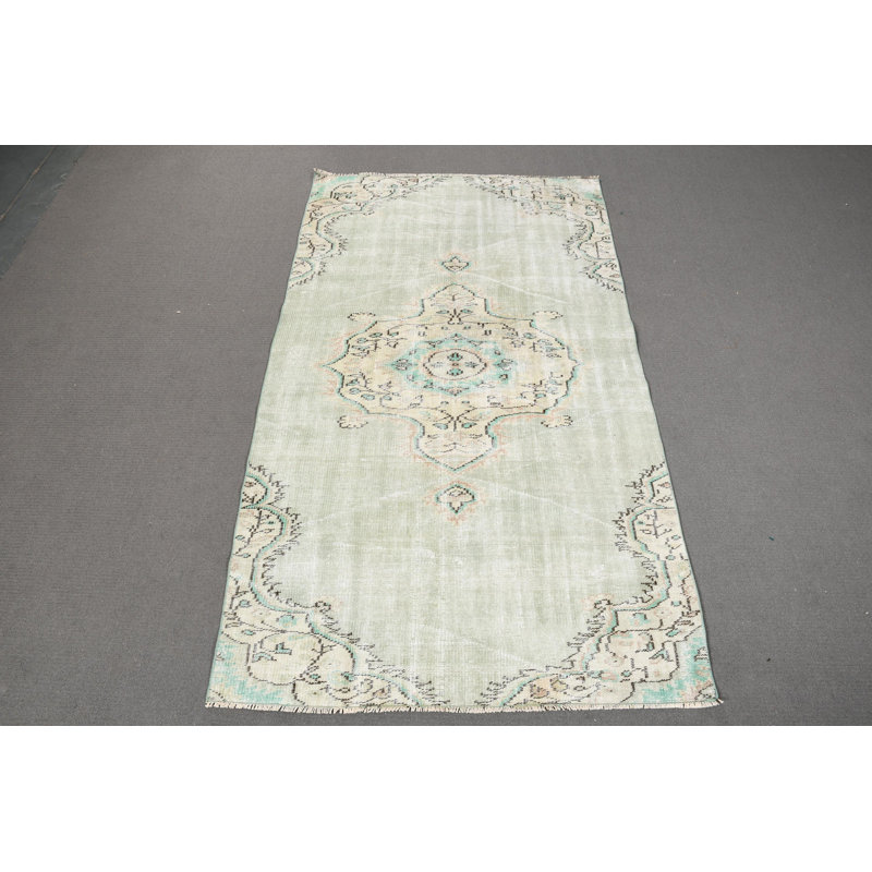 Tapis turc rétro vintage Oushak dans des tons verts, idéal pour la salle à manger ou les espaces bohémiens