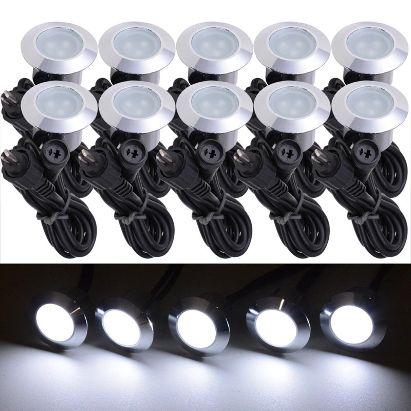 Plug-in Metal Deck Light Pack