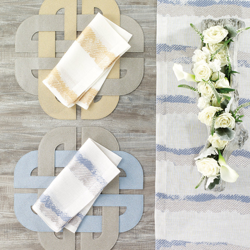 Galway Vinyl Geometric Woven Placemat, Pearl/Oyster