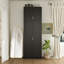 Grande garde-robe avec quatre grandes tablettes