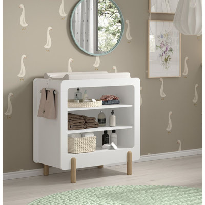 Smile Changing Table Dresser