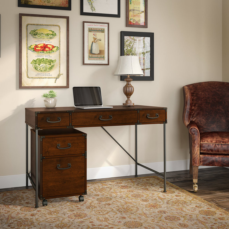 Bureau d'ordinateur Cropsey, Cerise côtière