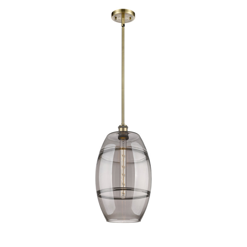 Luminaire suspendu à 1 tige Ballston Bettylou-516-G557, H 18,5 po x l 10 po x P 10 po, Gris fumée clair, Laiton antique